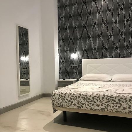 Pension Las Setas Sevilla Bagian luar foto