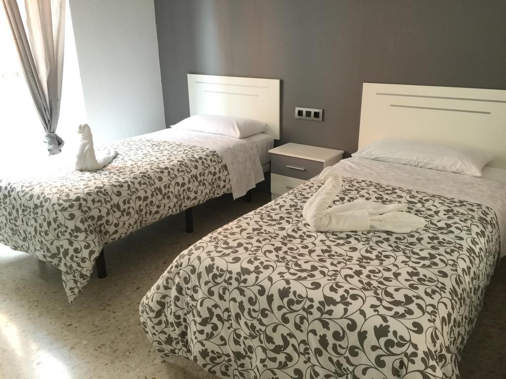 Pension Las Setas Sevilla Bagian luar foto
