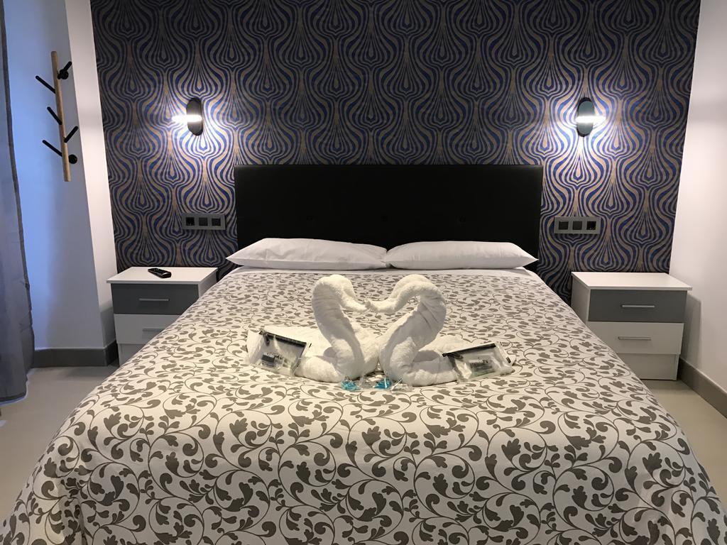 Pension Las Setas Sevilla Bagian luar foto