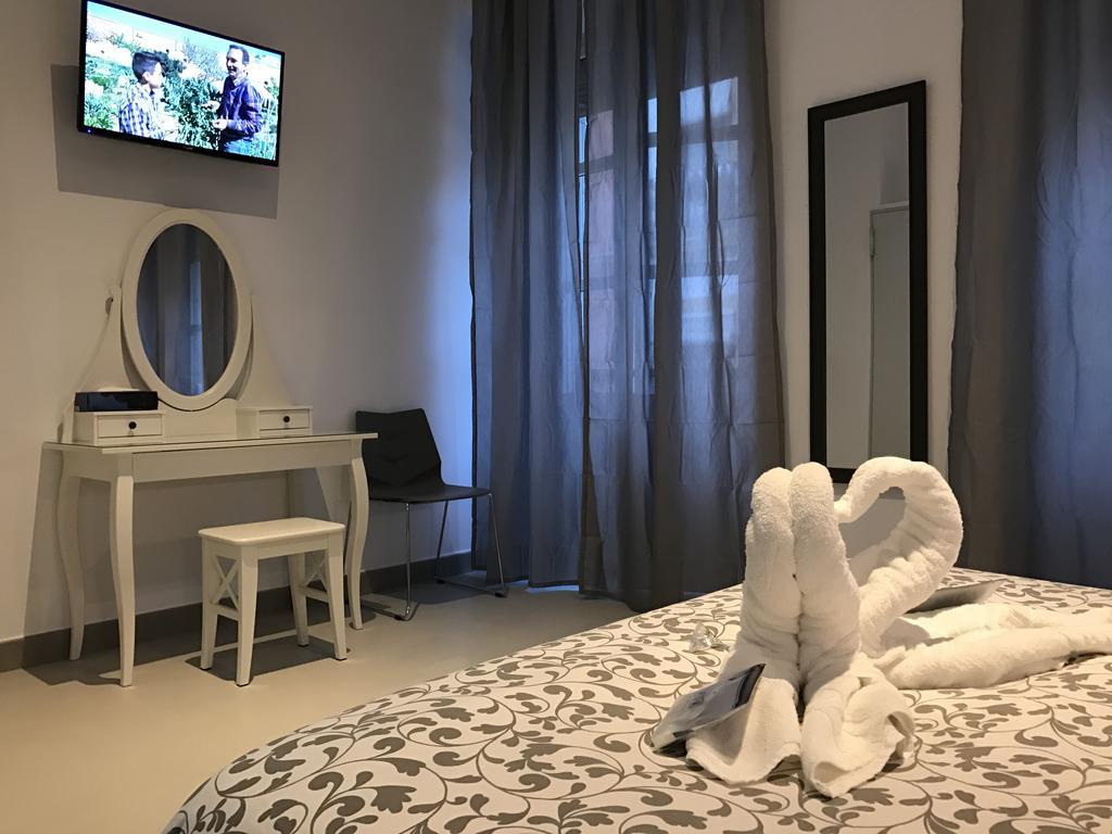 Pension Las Setas Sevilla Bagian luar foto
