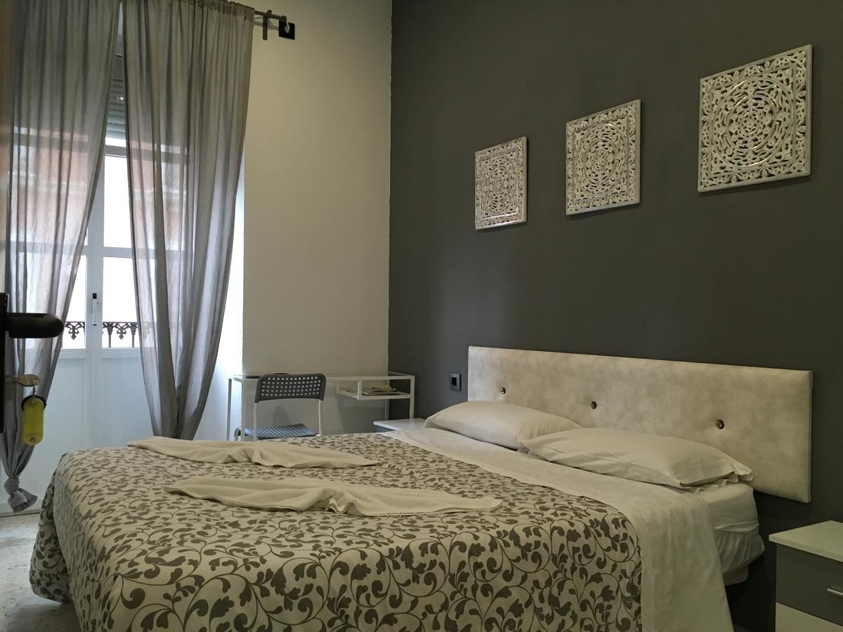 Pension Las Setas Sevilla Bagian luar foto