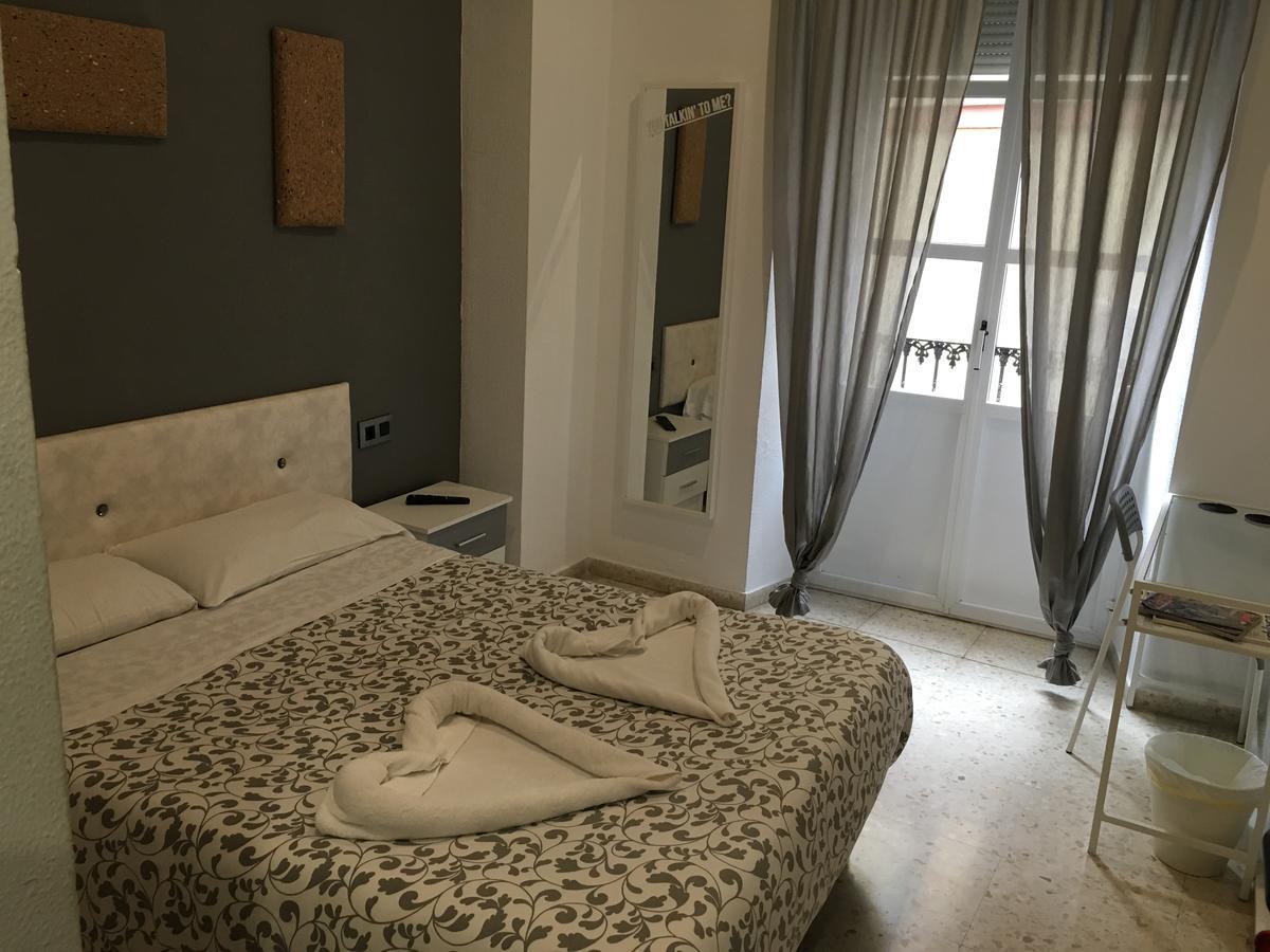 Pension Las Setas Sevilla Bagian luar foto